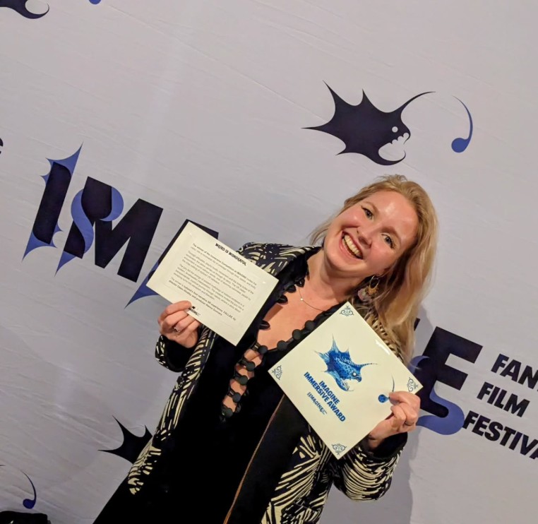 Fallax wins Immersive Award at Imagine Fantastic Film Festival 2025. Producer Nanna Gunnars holding the award.